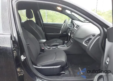 2013 Dodge Avenger Se z USA, uszkodzony, nr VIN 1C3CDZAB2DN710665